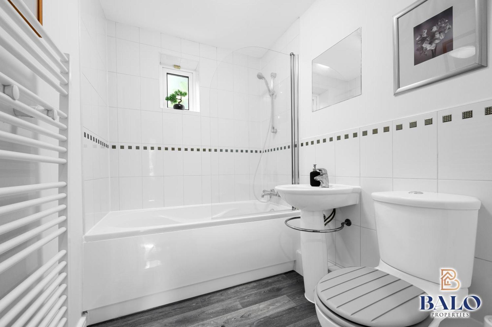 Modern Spacious 2Bedroom Apartment Great! Location By Etihad Mancity Stadium& Coop Live Arena 맨체스터 외부 사진